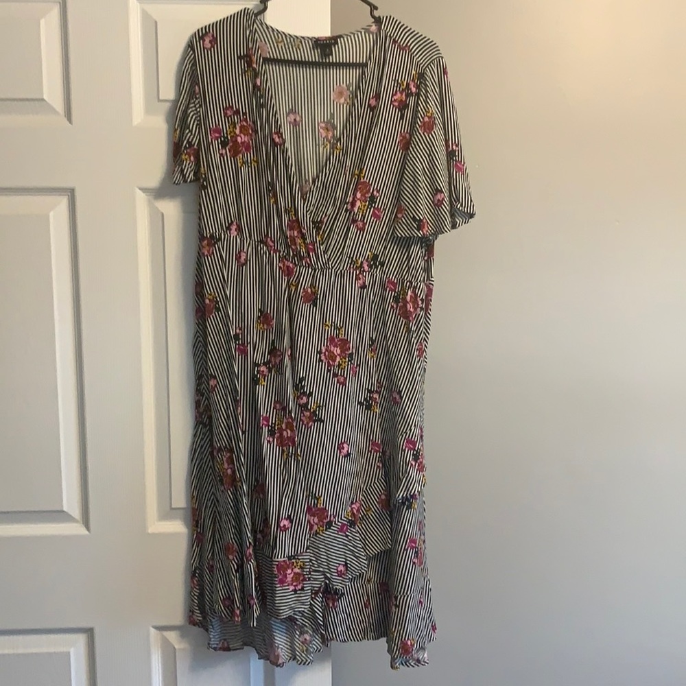 Torrid Floral Dress (Size 2)